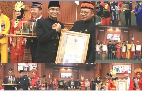 Paripurna DPRD Depok, “BKD Award 2025′ : Apresiasi Tinggi Badan Kehormatan Atas Kepatuhan Etika dan Kinerja Anggota Dewan