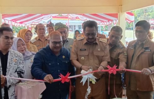 Perkuat Sinergitas Pelayanan Publik, Bupati Sukabumi Resmikan Kantor Kecamatan Ciemas