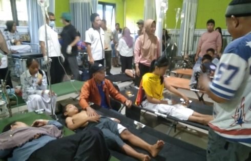 141 Siswa dari 4 SD dan SMP Kecamatan Bunobogu, Kab. Buol, Nyaris Meregang Nyawa Akibat Keracunan Menu MBG