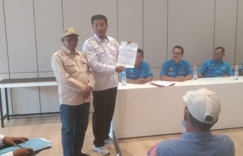 Warga RT 05 Kelurahan Timbangan Tagih Janji PT SPF Soal Pencemaran Udara