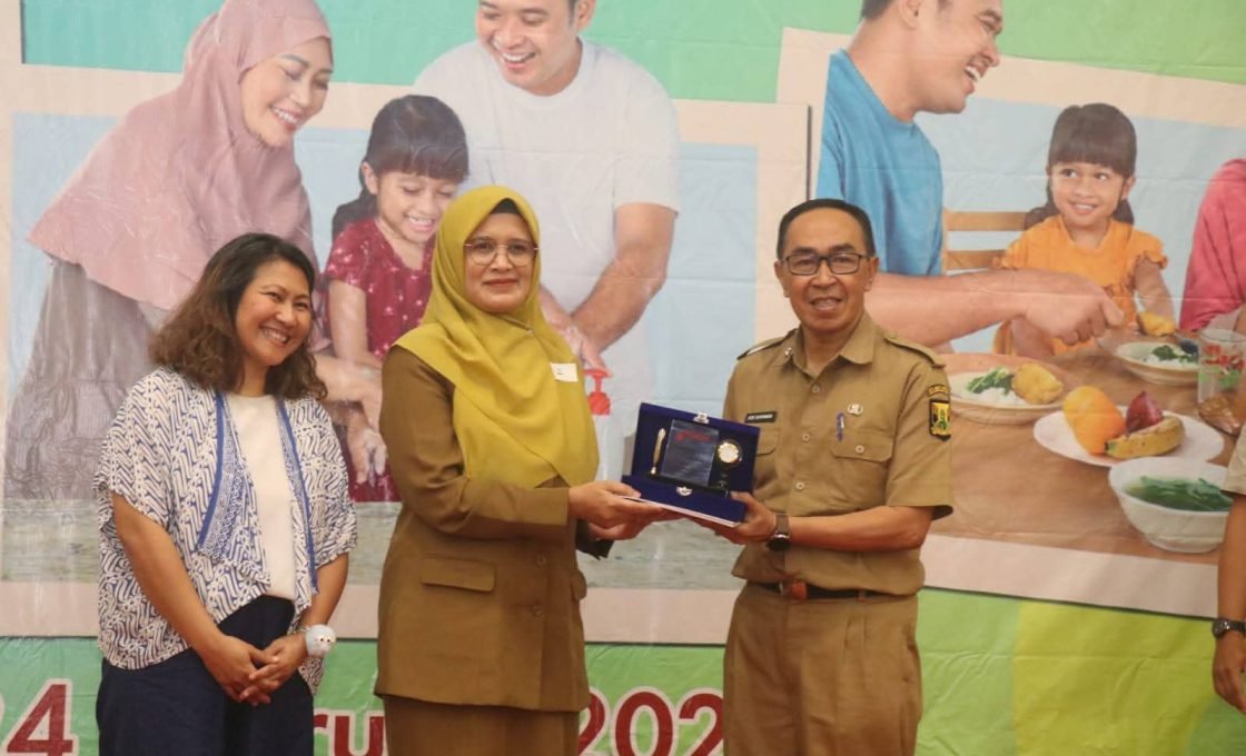 Sekda Kab. Sukabumi Hadiri Penutupan Program SIGAP