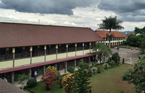 Dr. DNK, “SMANTI Istimewa, Spirit Baru”