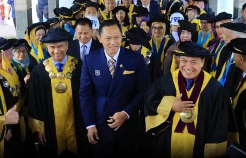 Wagub Sumsel Dampingi Menko AHY Hadiri Wisuda ke-182 Unsri di Indralaya