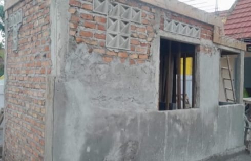 Proyek Pembangunan Fasilitas Gedung Dilingkup Sekretariat DPRD Kab. Berau Diduga Tidak Sesuai Spek