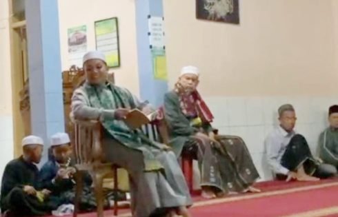 Untaian Ramadhan, KH Iim Abdul Karim, “Investasi Kebaikan dengan Memiliki Anak Sholeh”