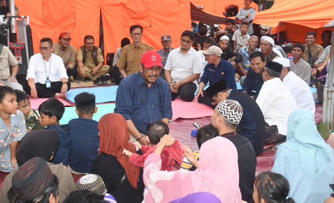 Bupati Sukabumi Buka Bersama Dengan Penyintas Bencana
