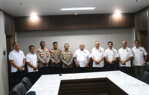 Kapolda Sumsel Dorong Pengawasan Ketat Senjata Api Saat Terima Perbakin