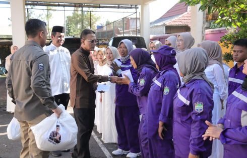 Bupati Ciamis Puji Kinerja Pegawai DPRK PLH dan Pasukan Ungu