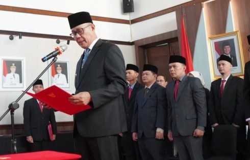 Wali Kota Sukabumi Lantik 38 Pejabat Administrator dan Fungsional