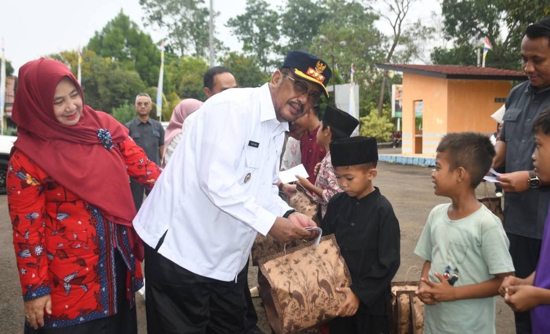 Bupati Sukabumi Minta Dinas PU Tak Bungkam Hadapi Kritik: “Jangan Diam, Jelaskan ke Publik!”