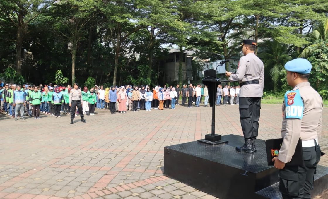 Kapolres Metro Depok Pimpin Apel Siaga, Tingkatkan Disiplin dan Stabilitas Kamtibmas Bersama Masyarakat
