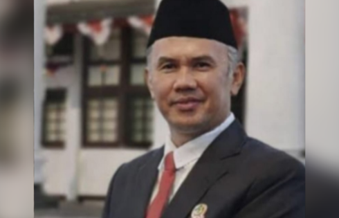 Wakil Ketua DPRD Rojab Asy’ari Semprot Kondisi Stadion Suryakencana Usai Konser Ambyar