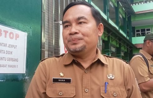 Pemkot Cimahi Larang Pelajar membawa Handphone ke Sekolah