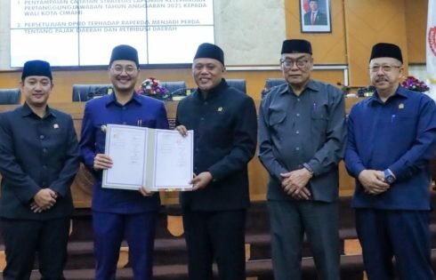 DPRD Kota Cimahi Gelar Sidang Parupurna, Bahas LKPJ 2025
