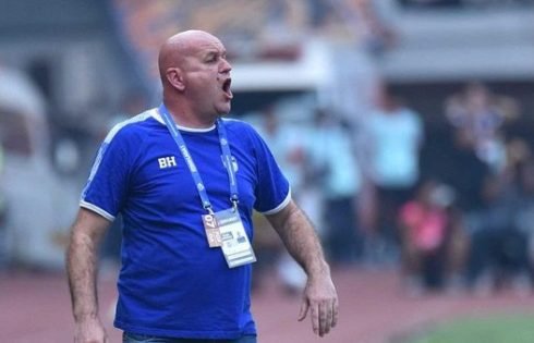 Persib Tak Mau Terpeleset Lagi, Bojan Hodak Siapkan Alarm Bahaya untuk Arema FC