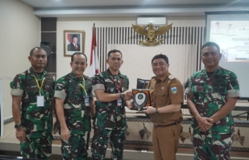 Siswa KKL Pasis Seskoad TNI AD Disambut Bupati Garut