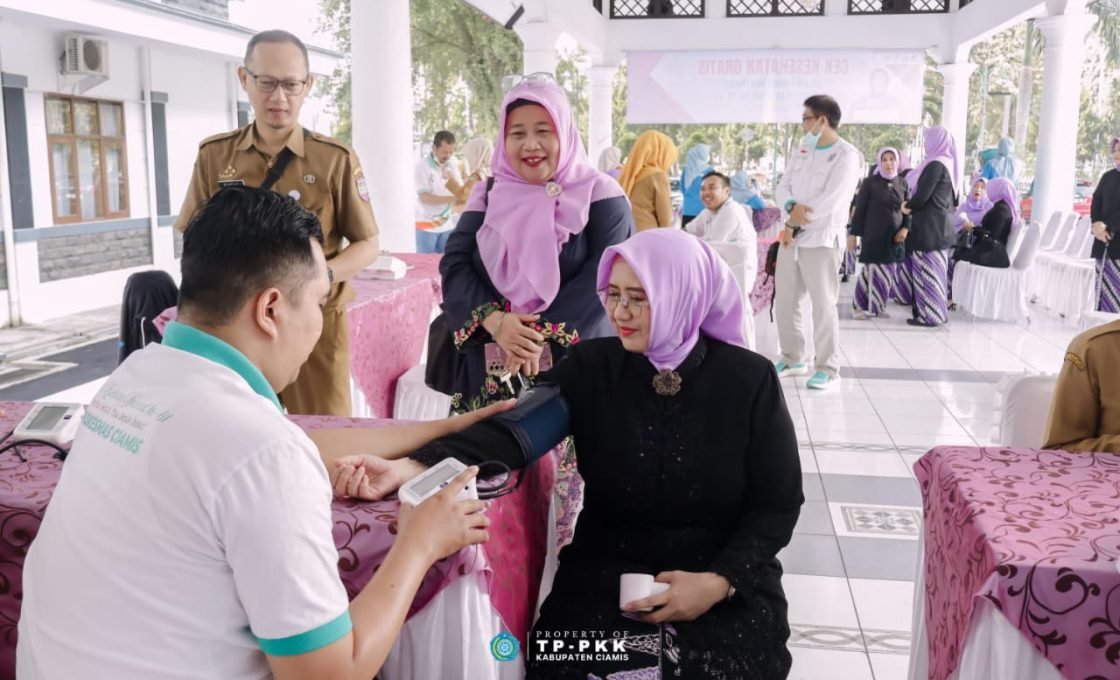 Peringati Hari Kartini, TP PKK Kab. Ciamis Gelar Kegiatan Cek Kesehatan Gratis