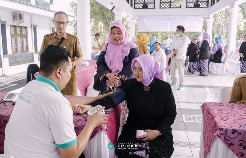 Peringati Hari Kartini, TP PKK Kab. Ciamis Gelar Kegiatan Cek Kesehatan Gratis