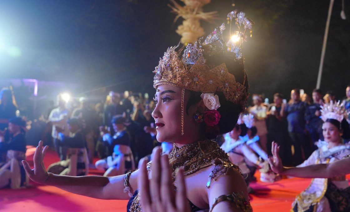 Gelaran Puncak Kirab Budaya Tatar Sunda Dihadiri 27 Kepala Daerah se Jawa Barat