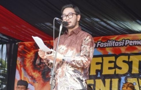 Bupati Bandung Barat Buka Festival Seni Dubrig, Dorong Jadi Warisan Budaya Tak Benda Indonesia