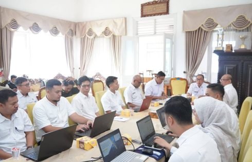 Sekda Targetkan Sukabumi Masuk 20 Besar Nasional Penilaian Kinerja PTSP