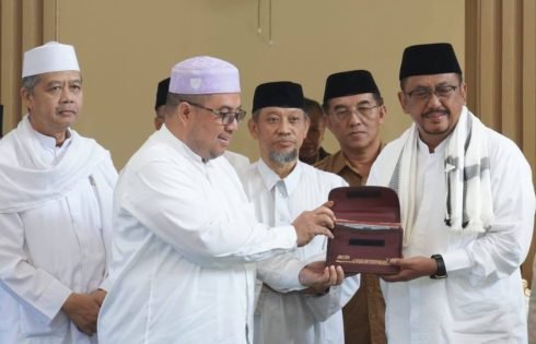Resmikan Masjid Jami Nurul Huda, Bupati Sukabumi Siap Bantu Sarana Pendukung