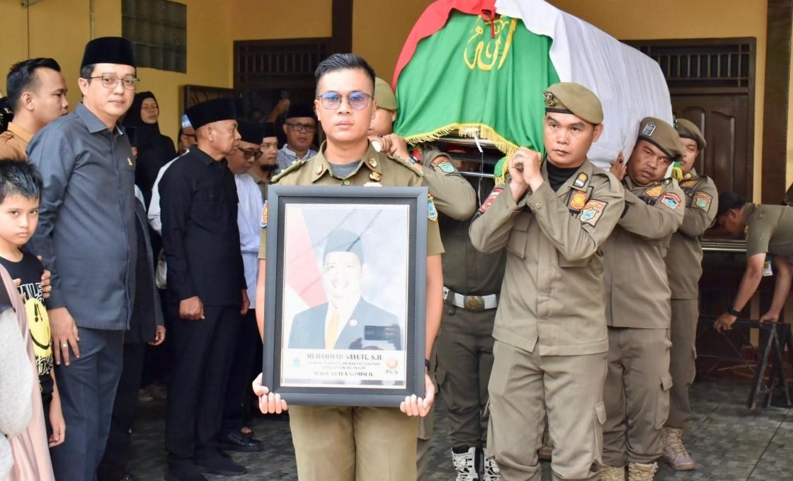 DPRD Ogan Ilir Gelar Upacara Penghormatan Terakhir Untuk Anggota Fraksi PKS