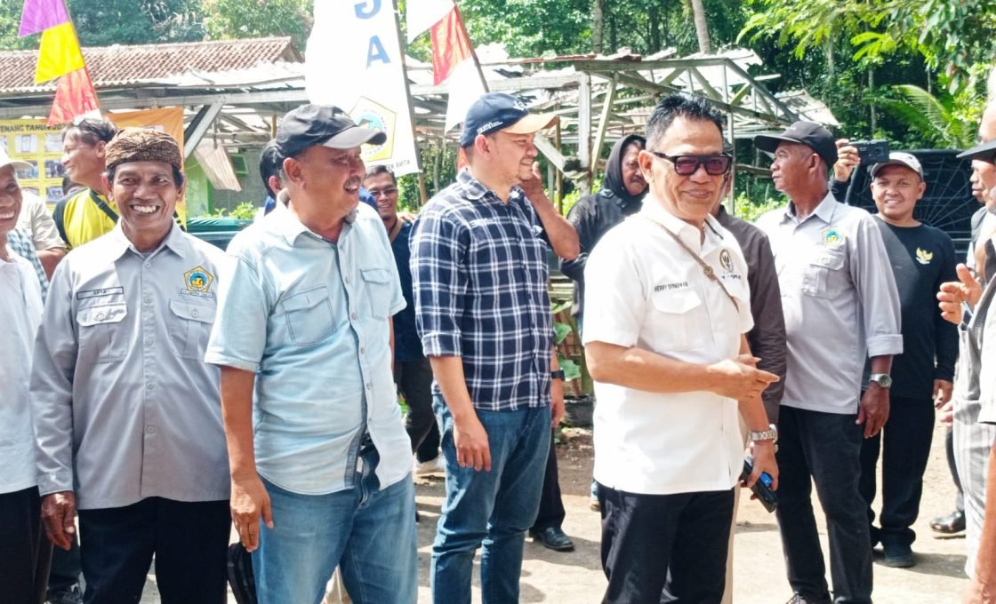 Heri Darmawan Anggota DPR-RI Apresiasi Kegiatan Gelar Potensi Pertanian Kecamatan Cisaga