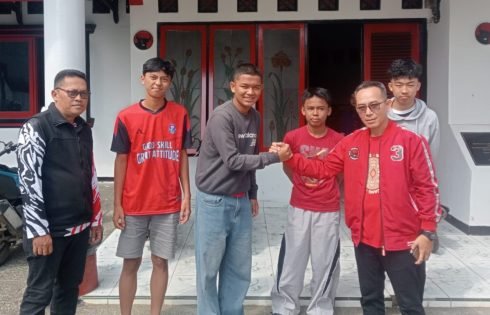Empat Atlet Muda Kota Sukabumi Dilepas DPC PDI Perjuangan untuk Ikuti Seleksi Soekarno Cup