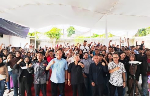 Rangkaian Hari Buruh, Ribka Tjiptaning dan Bambang Pacul Sosialisasikan Empat Pilar MPR RI di Sukabumi