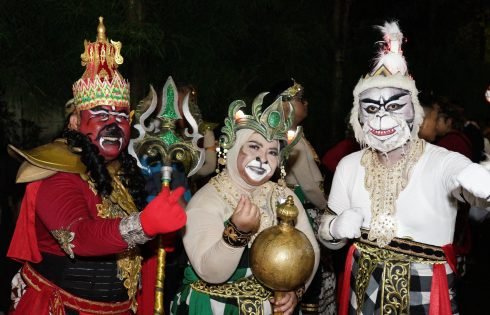 Sekretariat DPRD Kota Sukabumi Ikuti Kirab Tatar Sunda Tingkat Jawa Barat di Bandung