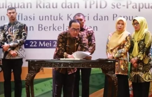 Sekda Kab. Sukabumi Teken Kerjasama Antar Daerah Dengan Kabupaten Karimun di BI Jabar