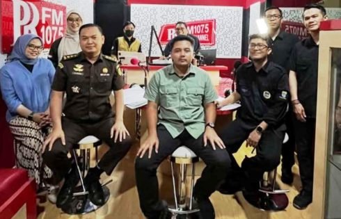 Kejari Bandung Ingatkan Masyarakat Untuk Bijak Menggunakan Media Sosial