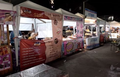 Pedagang Kuliner X Terminal Lama Menjerit ! Sewa Lapak Naik, Pembeli Sepi