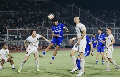 Comeback Dramatis !, Persib Bandung Tekuk Bhayangkara Presisi Lampung FC 4-2