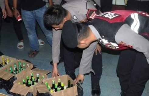 Polres Ciamis Sikat Peredaran Miras, 124 Botol Disita dari Lima Lokasi