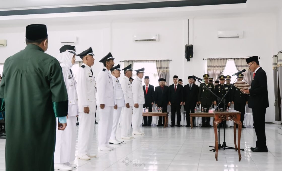 Enam Kepala Desa Hasil Pemilihan Antar Waktu (PAW) Tahun 2026 Resmi Dilantik