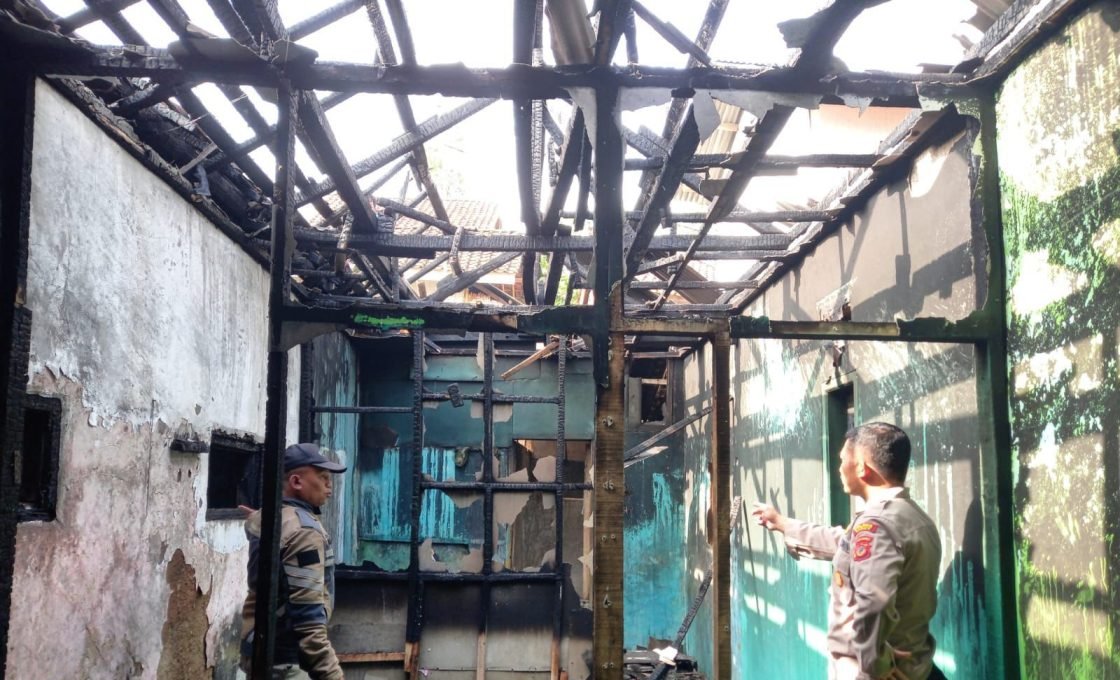 Rumah Warga di Cigedug Dilalap Sijago Merah, 80 Persen Rumah dan Isinya Ludes Terbakar