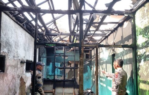 Rumah Warga di Cigedug Dilalap Sijago Merah, 80 Persen Rumah dan Isinya Ludes Terbakar