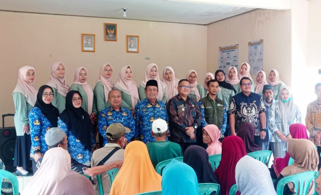 Camat Cisaga Monitoring Intensifikasi Penerapan Enam Standar Pelayanan Minimal (SPM)