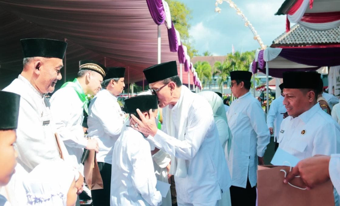 2.650 Anak Yatim di Ciamis Terima Santunan, Bupati