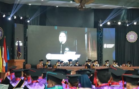 Universitas Galuh Kukuhkan 480 Wisudawan
