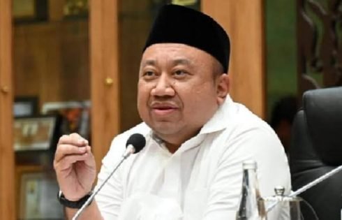 DPR Desak Gaji Guru Minimal Rp5 Juta, Soroti Dampak Kebocoran Anggaran Negara