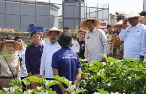Bupati Sukabumi Apresiasi Program Bedah Rumah Kementerian Imipas, Lima RTLH dan Dua Sarana Ibadah Direhabilitasi
