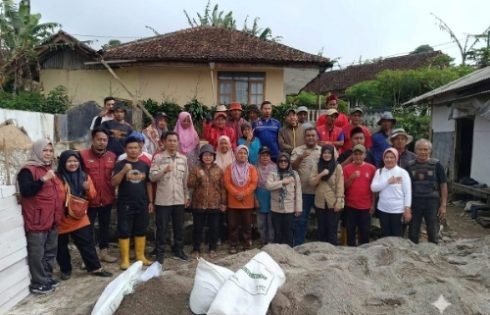 Dinsos Garut Terjunkan Pilar Sosial Bantu Rehabilitasi Rumah