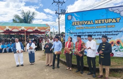 Sekda Maluku Resmi Buka Festival Ketupat Telaga Kodok 2026, Gaungkan Makna Basudara
