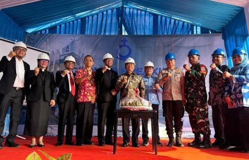 Groundbreaking Gereja HKBP Depok 1, Wali Kota Supian Suri Hibahkan Rp. 100 Juta dari APBD-P 2026