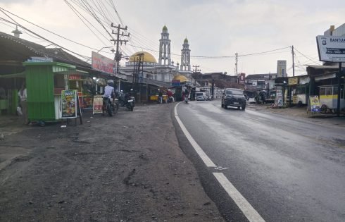 Hujan Deras Guyur Kawasan Pasar Tugumulyo, Warga Sambut Baik Setelah Dua Pekan Dilanda Cuaca Ekstrem