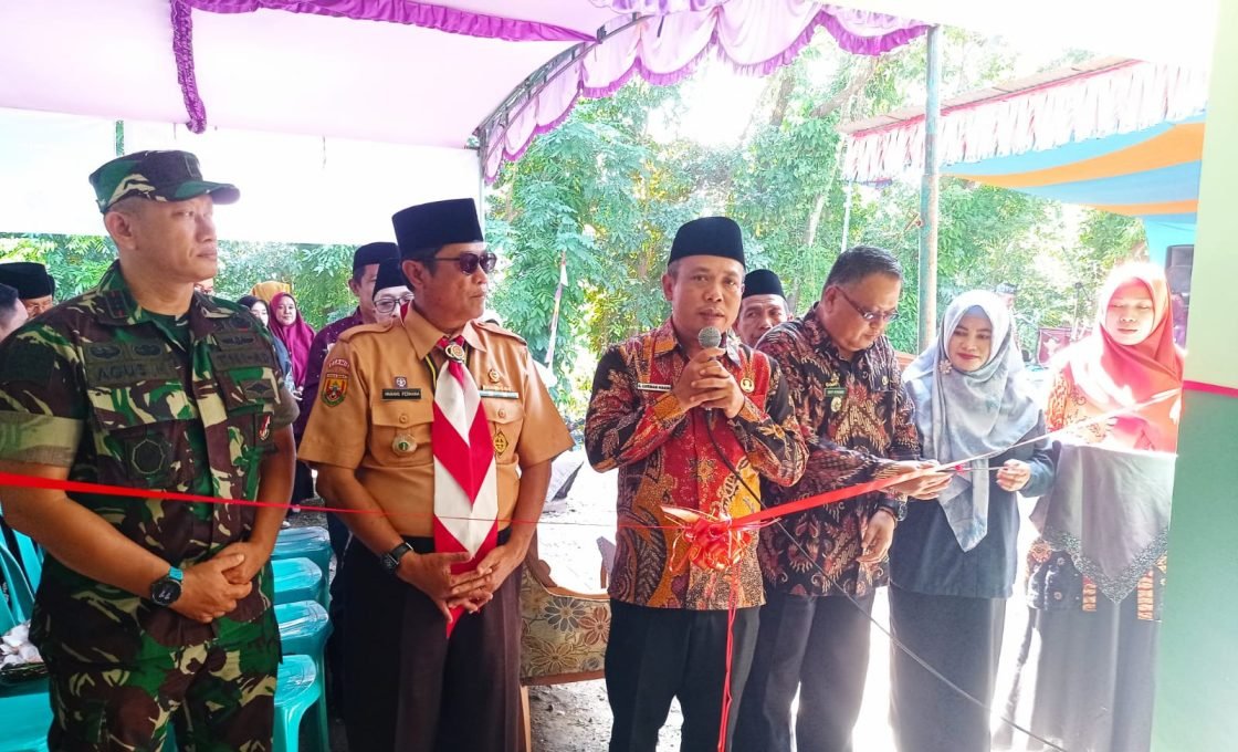 Ketua DPRD Nanang Permana Tegaskan Bangunan MTs Negeri 16 Harus Dirawat Bersama
