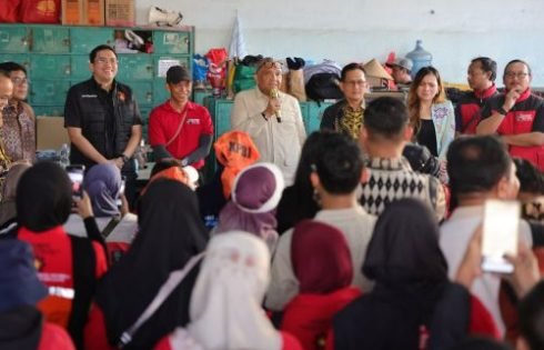 Tindak Lanjuti Aduan Buruh, Kemnaker Mediasi Kasus PHK 133 Pekerja PT Amos Indah Indonesia